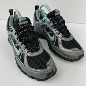 Nike Trail Ridge Shoes Women's Size 8 Silver Black Mint Green Running Sneakers